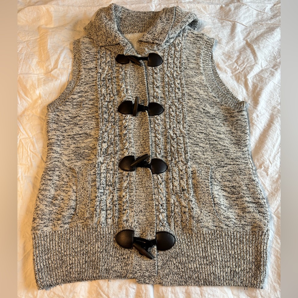 Women's Gray Hooded Sweater Vest